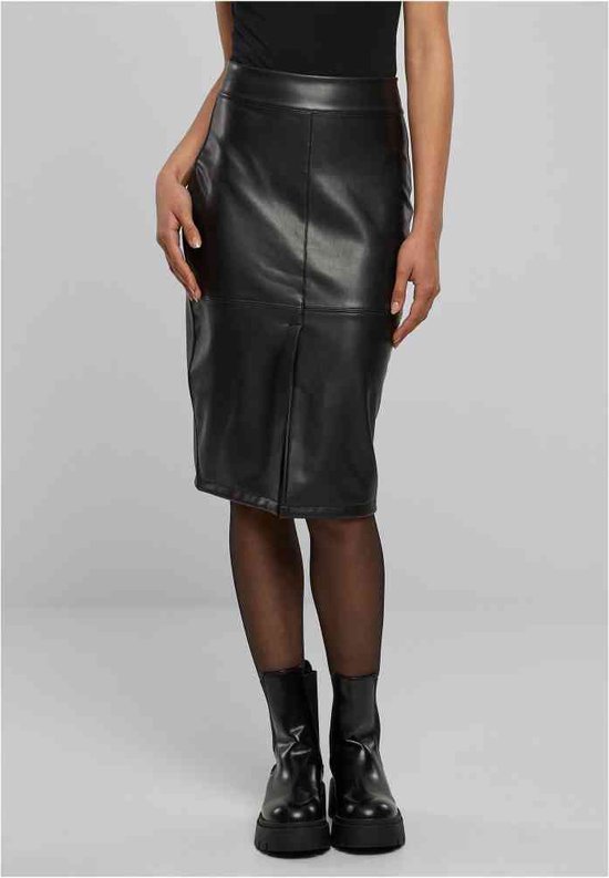 Urban Classics - Synthetic Leather Pencil skirt - Zwart