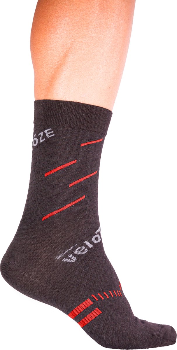 veloToze Cycling Sock - Active Compression Black/Red - Small/Medium - Sokken