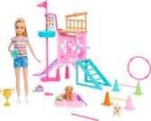 Barbie Stacie Obstacle Course Puppies - Avec 3 chiots - Poupée Barbie