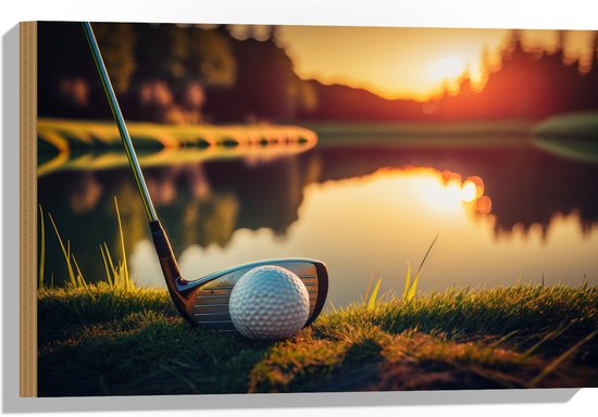 Hout - Golf - Golfbal - Golfclub - Zonsondergang - Gras - Water - 60x40 cm - 9 mm dik - Foto op Hout (Met Ophangsysteem)