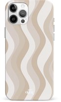 xoxo Wildhearts Minimal Nude - Single Layer - Hardcase geschikt voor iPhone 13 Pro hoesje - Siliconen hoesje iPhone met golven print - Cover geschikt voor iPhone 13 Pro beschermhoes - wit / beige / bruin
