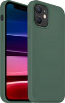 Coverzs Luxe Liquid Silicone case geschikt voor Apple iPhone 12 / 12 Pro - beschermhoes - siliconen backcover - optimale bescherming - dennengroen