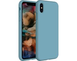 Coverzs Luxe Liquid Silicone case geschikt voor Apple iPhone X / Xs hoesje - Blauw - Geschikt voor iPhone 10 / Xs case - Licht blauwe case - Beschermhoesje hoesjes - Backcover hoesje - Lichtblauw