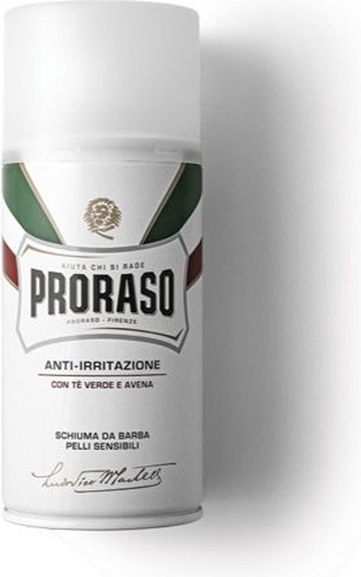Proraso scheerschuim in spuitbus met wit-grijs gestreepte verpakking en Italiaanse vlagkleuren. Anti-irritatie met groene thee en haver.