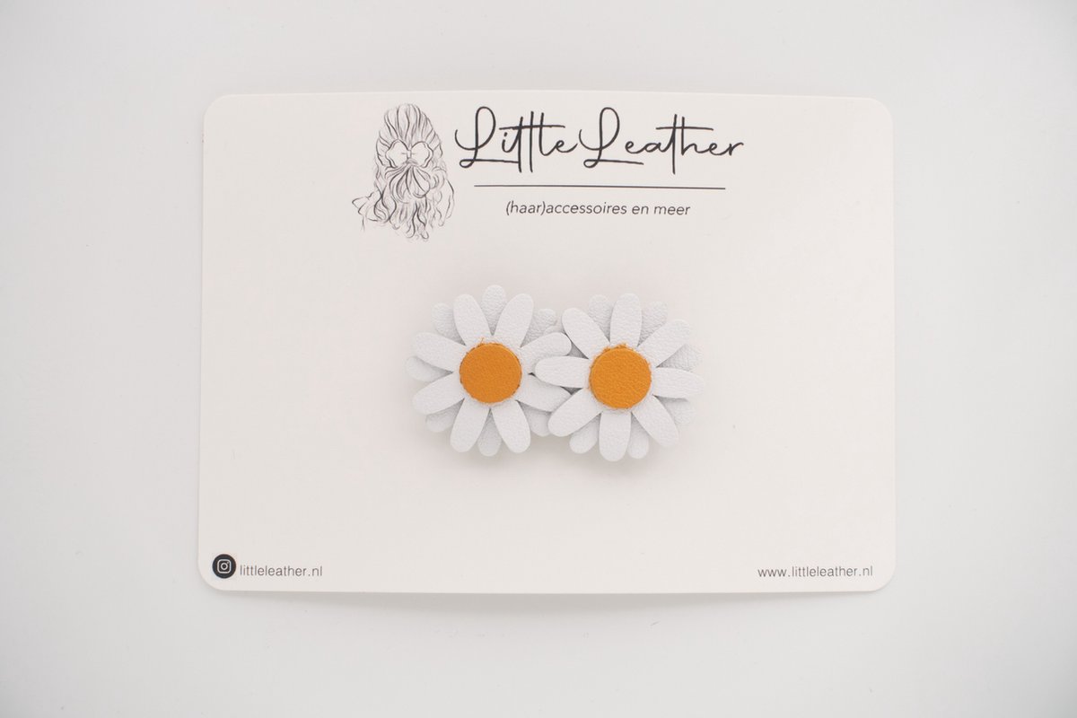 LittleLeather, Madelief clip (M) - Knip - Clipjes - Haaraccessoires - Bloemen haarspeld - Haarspeldjes meisje - Haarclip meisje - Echt leder - Haarclip - Meisje - Cadeau - Madelief - Haarstrik - Leer - Handgemaakt