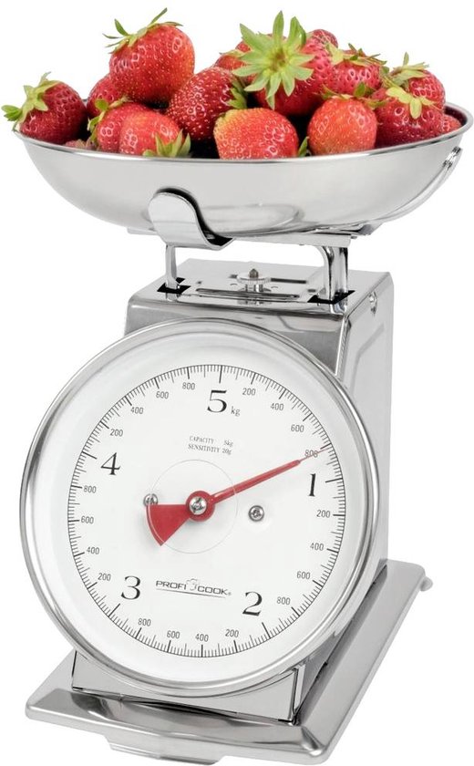 Zilverkleurige keukenweegschaal gevuld met rode aardbeien, witte wijzerplaat, rode wijzer, en een weegbereik van 5 kg.