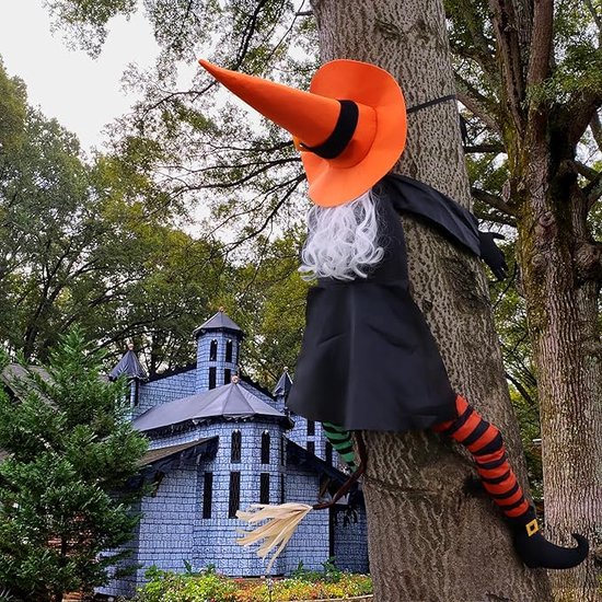 HOIIOH Décoration Halloween – Sorcière Volante Orange 135 cm écrasée Contre Un Arbre, sorcière Suspendue pour Jardin, Cour, Porche, intérieur et extérieur