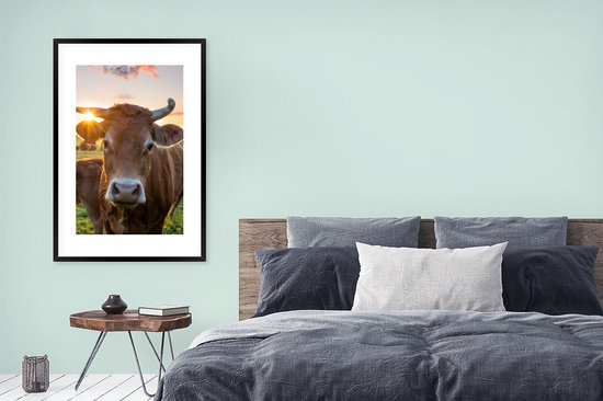 PosterMonkey - Poster - Cadre photo - Vaches - Coucher de soleil - Nature - Animaux - Vache - Cadre - 80x120 cm - Poster vache - Cadre photo - Affiche sous cadre - Poster nature