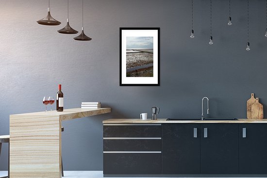 Photo encadrée - Cadre photo vue mer sur la mer des Wadden néerlandaise noir avec passe-partout blanc 40x60 cm - Affiche encadrée (Décoration murale salon / chambre) / Mer et plage