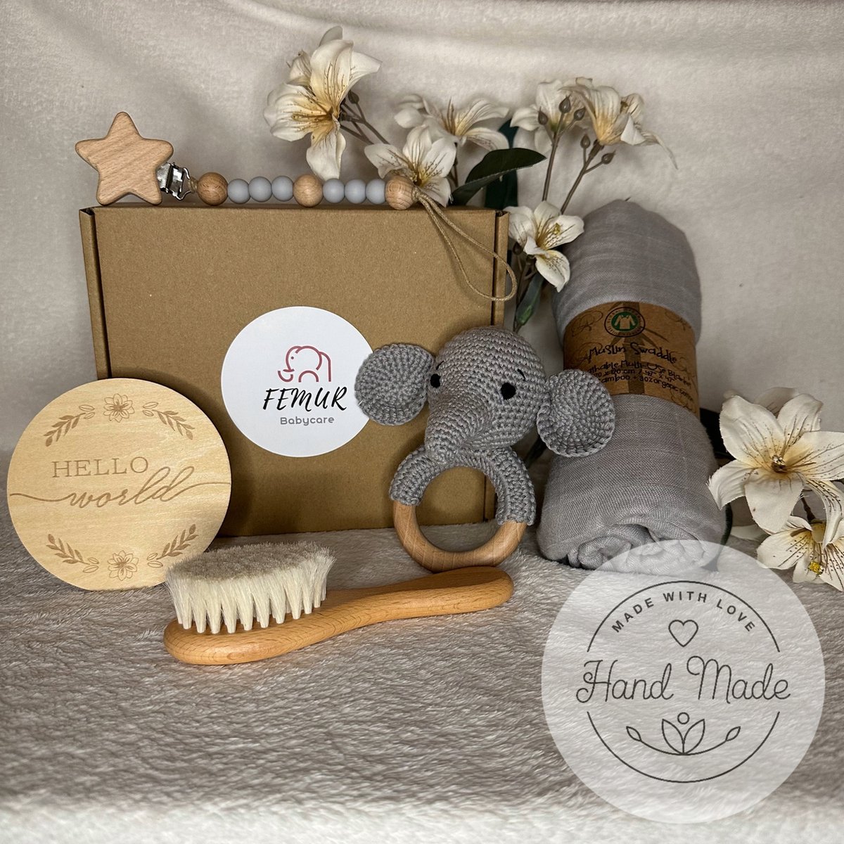 Baby Geboorte Set – Baby Speelgoed – New Born Set – Geschenk Set - Kraamcadeau – Babyshower – Gender Reveal Party - Bijtring – Handgemaakt – Natuurlijke Materialen – Speenkoord - Grijze Olifant