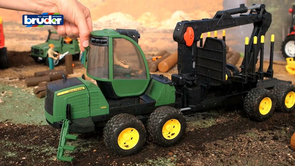 bruder John Deere 1210E Forwarder met vier boomstammen en grijper modelvoertuig thumbnail 2