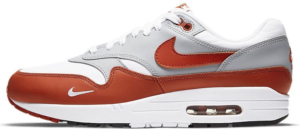 air max lv8 martian