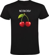 Nobody kers - nobody cares Heren T-shirt - eten - fruit - werk - school - who cares - feest - kersen - cherry - engels - nederlands - humor - grappig