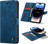 Casemania Hoesje Geschikt voor Apple iPhone 15 Pro Navy Blue- 2 in 1 Magnetic Book Case