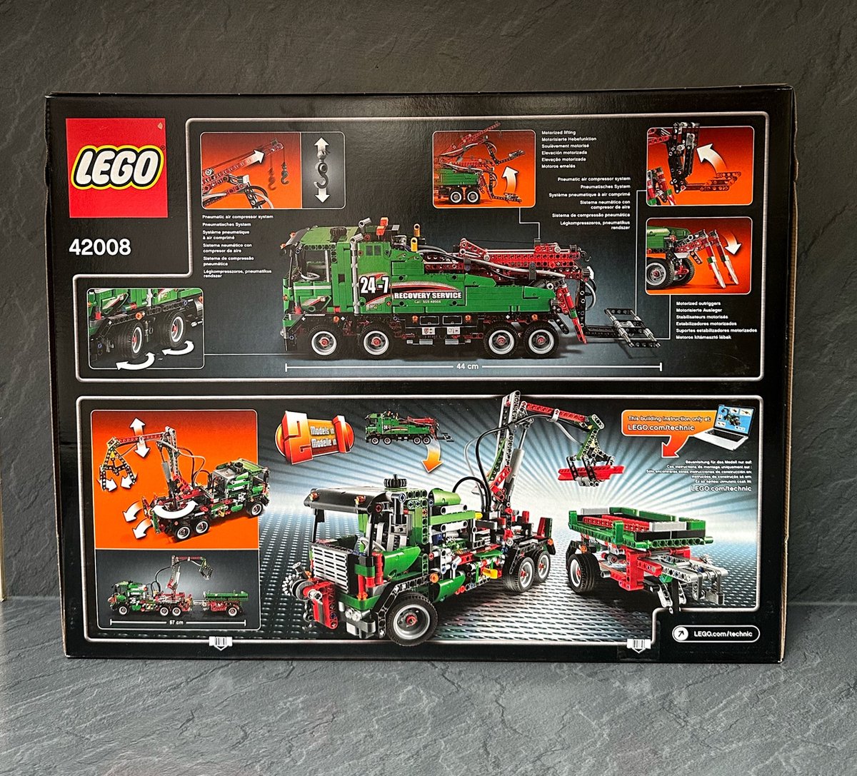 LEGO Technic Sleeptruck - 42008 | bol