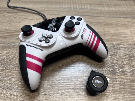 Thrustmaster ESWAP X/R Pro XBOX ONE - FORZA HORIZON 5