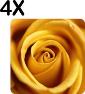 BWK Flexibele Placemat - Close-Up van een Geel / Gouden Roos - Bloem - Set van 4 Placemats - 50x50 cm - PVC Doek - Afneembaar