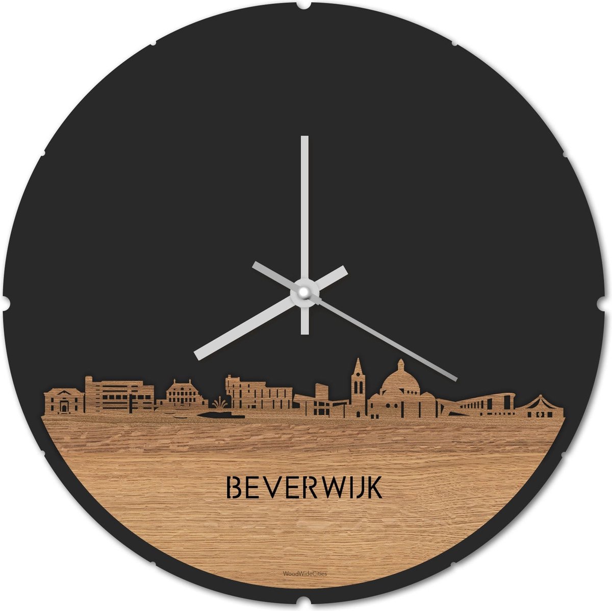 Skyline Klok Rond Beverwijk Eikenhout - Ø 44 cm - Stil uurwerk - Wanddecoratie - Meer steden beschikbaar - Woonkamer idee - Woondecoratie - City Art - Steden kunst - Cadeau voor hem - Cadeau voor haar - Jubileum - Trouwerij - Housewarming -