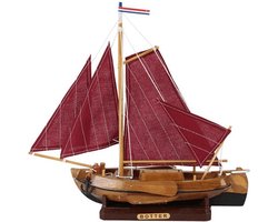 Decoratie miniatuur model Hollandse vissersboot met rode zeilen - 25 cm - miniatuur boot/boten - de Botter