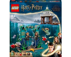 LEGO Harry Potter Toverschool Toernooi: Het Zwarte Meer Set - 76420 Image