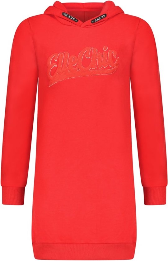 Rode hoodie jurk met capuchon en rode 'Elle Chic' tekst op de voorkant.