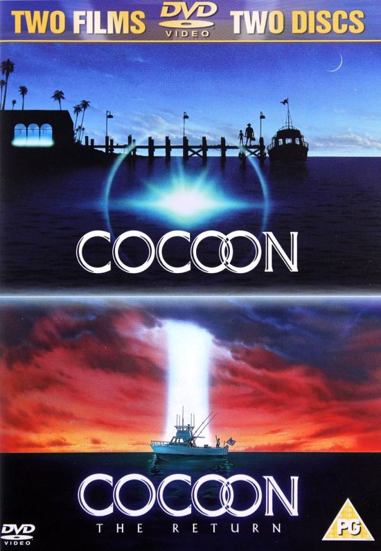 DVD hoes met twee films: Cocoon en Cocoon: The Return. Toont een pier bij zonsondergang en een boot met een lichtstraal.