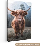Canvas schilderij - Schotse hooglander - Koe - Dieren - Berg - Schilderijen op canvas - Wanddecoratie - Foto op canvas - 60x90 cm