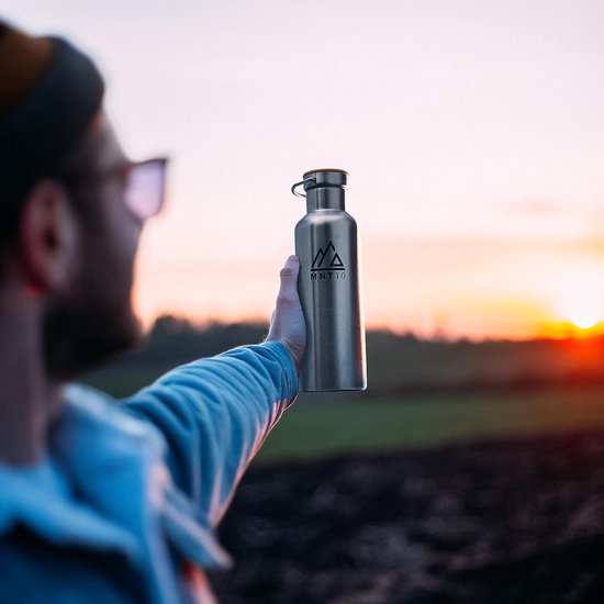 S'well Roestvrijstalen herbruikbare waterfles, 750 ml, Calacatta Gold, drievoudig geïsoleerde en lekvrije drinkfles voor warme en koude dranken tot 48 uur koud/24 uur heet