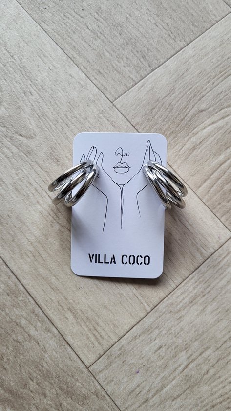 VILLA COCO Lotte - Zilveren oorbellen - Lichtgewicht - Moderne oorstekers - Dames oorhangers - Zilver