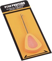 Oranje lipped needle met een doorzichtige, gloeiende kern, op een gele kaart met 'POLE POSITION GLOW IN THE DARK LIPPED NEEDLE' erop.