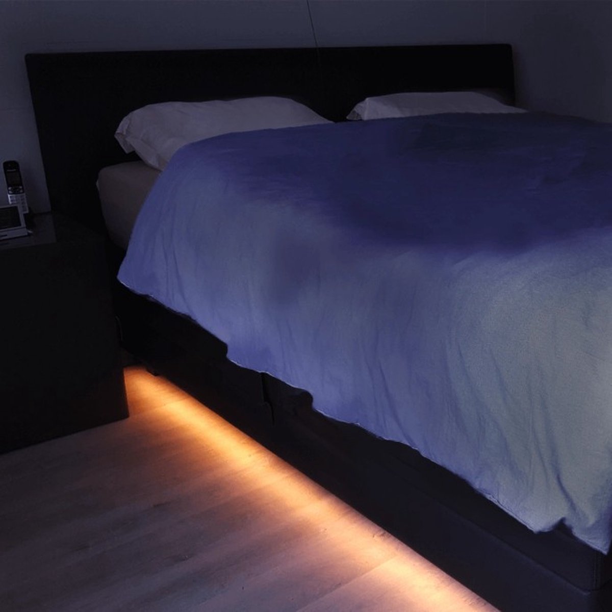 Éclairage de lit 2 côtés ensemble complet 2m. Bande LED blanc chaud avec  capteur | bol