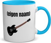 Akyol - zwarte elektrische gitaar met eigen naam koffiemok - theemok - blauw - Gitaar - muziek liefhebbers - gitaristen - gitaar liefhebbers - verjaardag - cadeau - kado - 350 ML inhoud