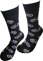 Verjaardag cadeau - Oma fiets Sokken - Zwarte Sokken - Fietsen - Valentijn cadeautje voor hem en haar - Fiets - Grappige sokken - - Leuke sokken - Vrolijke sokken - Luckyday Socks - Aparte Sokken - Socks waar je Happy van wordt - Maat 37-44