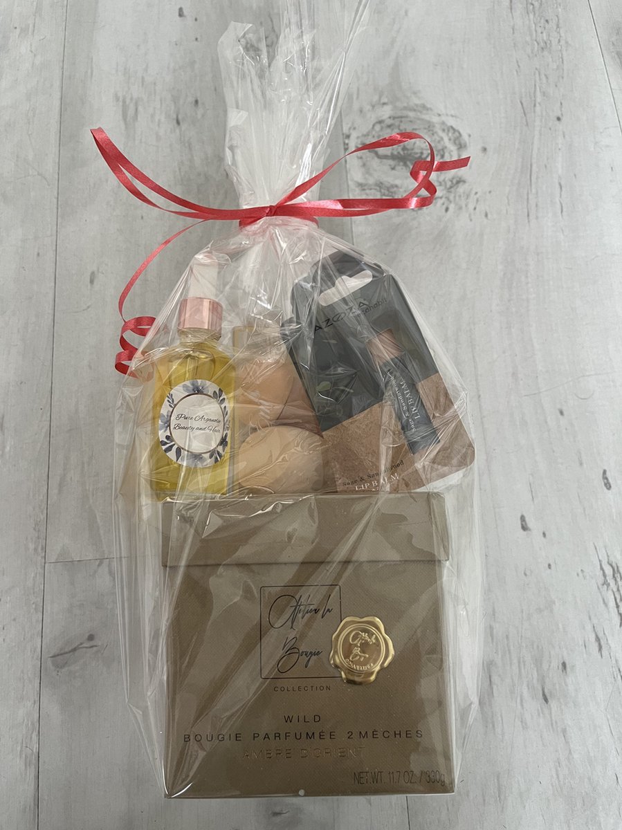 Goedkoopste Dames giftset- dames kaars set-make up sponsjes- lippenbalsem- geurset-cadeauset- geschenkset- dames cadeauset- dames set- lippenbalsem- Rituals set- dames geschenkset- verwenset- dames luxe kaarsset- luxe geur geschenkset- argan olie- pure arganolie