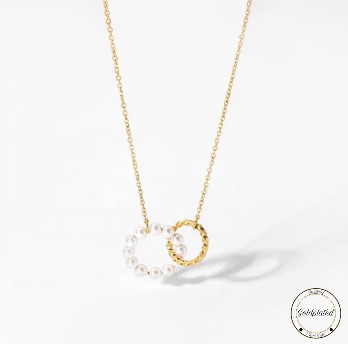 Soraro Double Ring Ketting | Golplated | Goudkleurig | Gevlochten Rondje | Parel Rondje | Dames Ketting | Vrouwen Ketting | Elegante Ketting | Cadeau Voor Haar