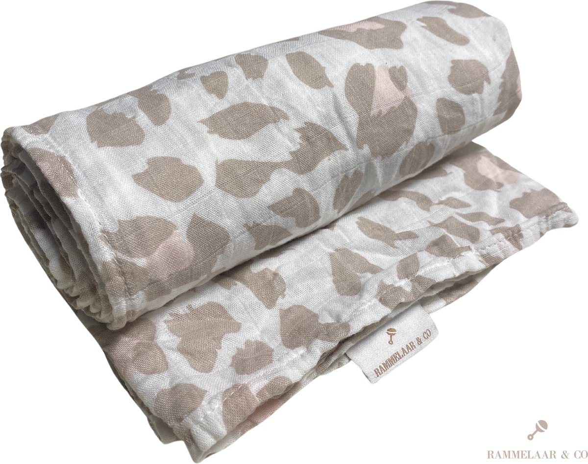 Goedkoopste Rammelaar&Co - Hydrofiele Doek XL - 120x120 cm - 70 Bamboe & 30 Katoen - Zacht en Soepel - Panterprint Roze - Inbakerdoek - Spuugdoek - Kraamcadeau – Inbakeren
