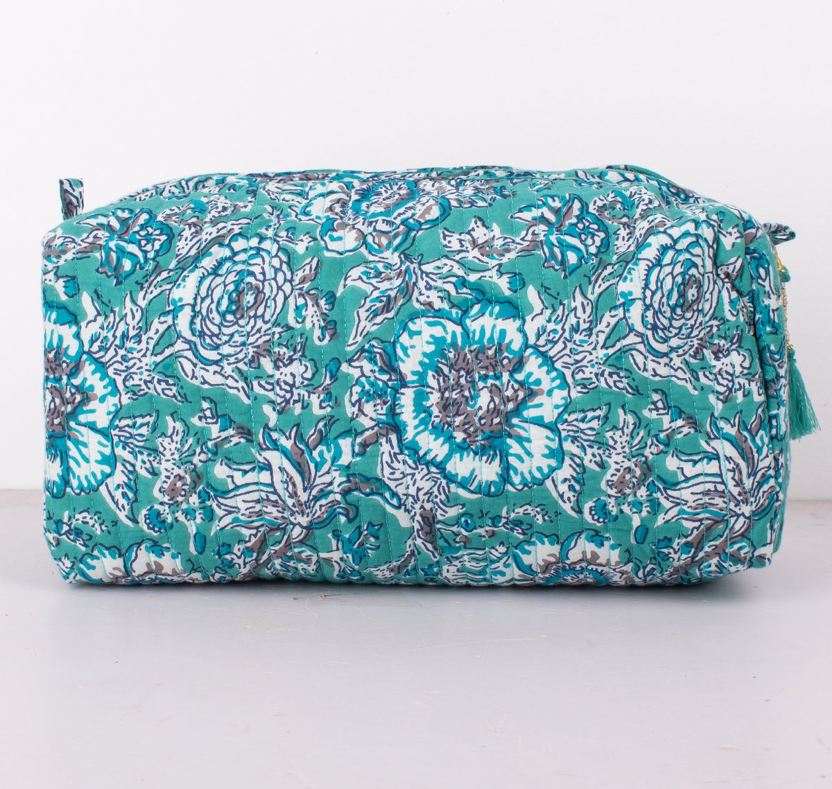 Bambooya toilettas - Bohemian - Ibiza Style - Made in India - Tassel - Zeegroen met bloemen - Large ( 29 x 20 x 10 cm)