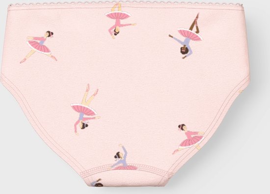 Roze onderbroek met een all-over print van ballerina's in verschillende dansposities.