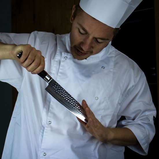 Shinrai Japan - Couteau japonais Nakiri 18 cm - Couteau de chef - Couteau Damas - BR Damas martelé - Avec boîte cadeau de luxe