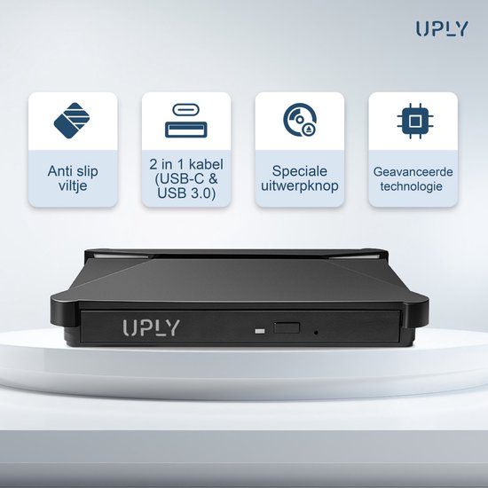 Zwarte UPLY externe DVD-speler op een displaystandaard. Beschikt over een anti-slip voetje, 2-in-1 kabel, speciale uitwerpknop en geavanceerde technologie.