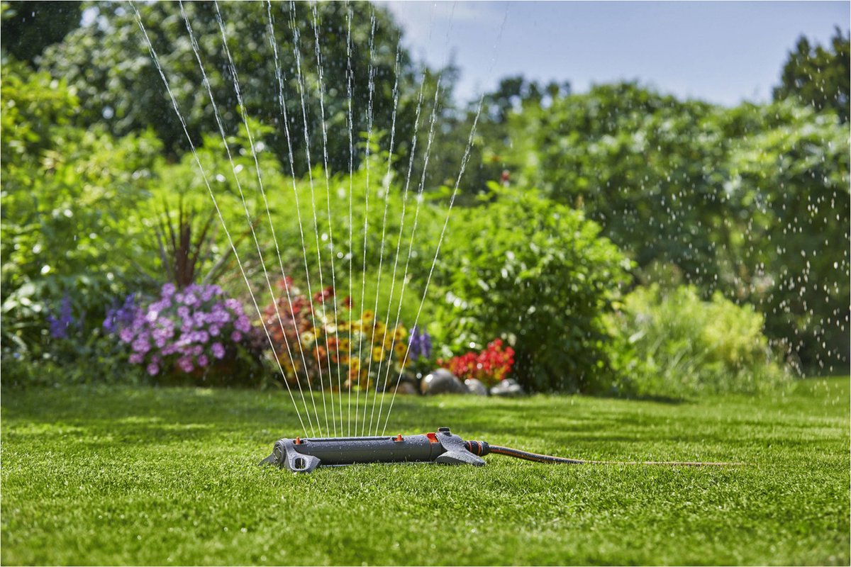 Gardena Arroseur oscillant AquaZoom S - Arroseur de jardin - 9 à 150 m²