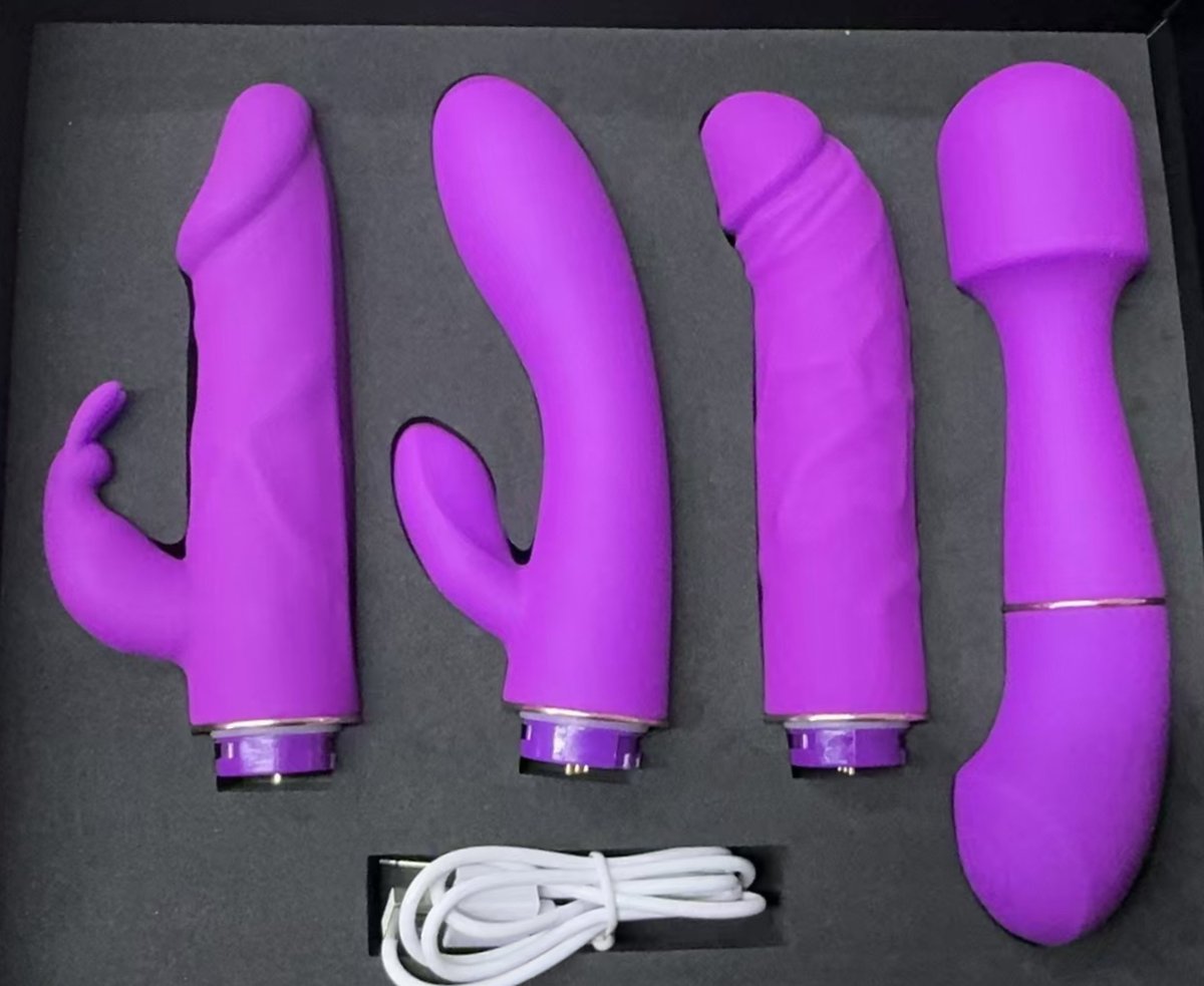 Goedkoopste 69Toyz Luxe Vibratorset voor Haar - 4 Vibrators in 1 Pakket - 10 Vibratiestanden - Stil & Waterbestendig - Perfect voor Koppels en Solo Gebruik - USB-oplaadbaar