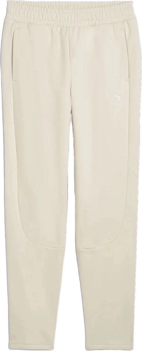 Puma evostripe winterized pants in de kleur ecru. Creme