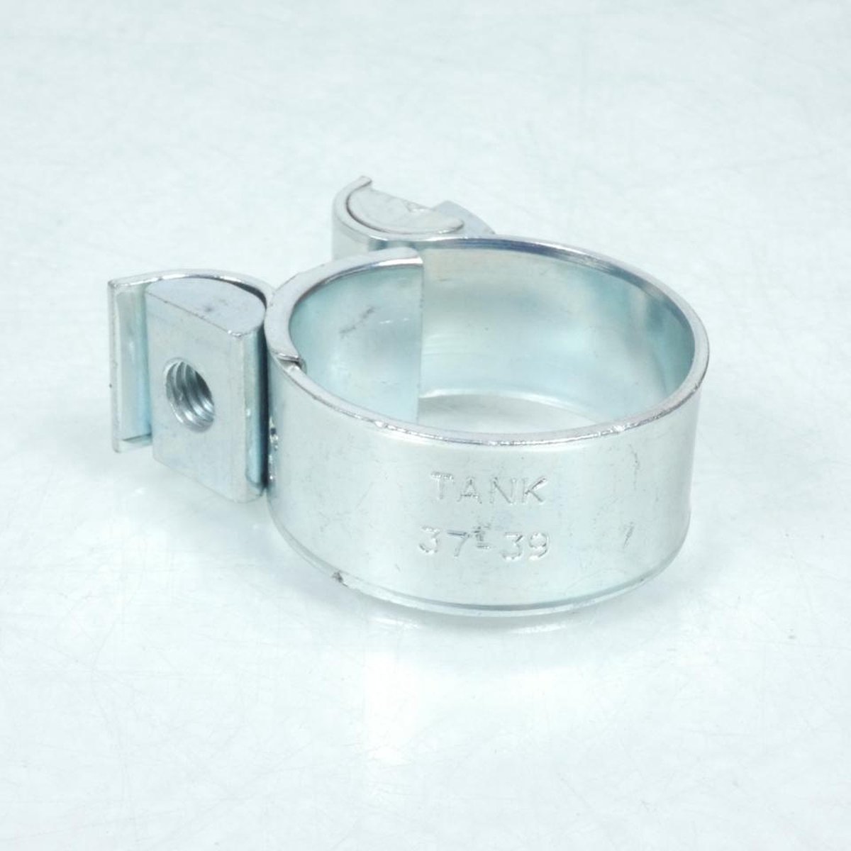 Collier de silencieux d'échappement Ø37/39mm pour moto Rieju 125 Tango 680.8003