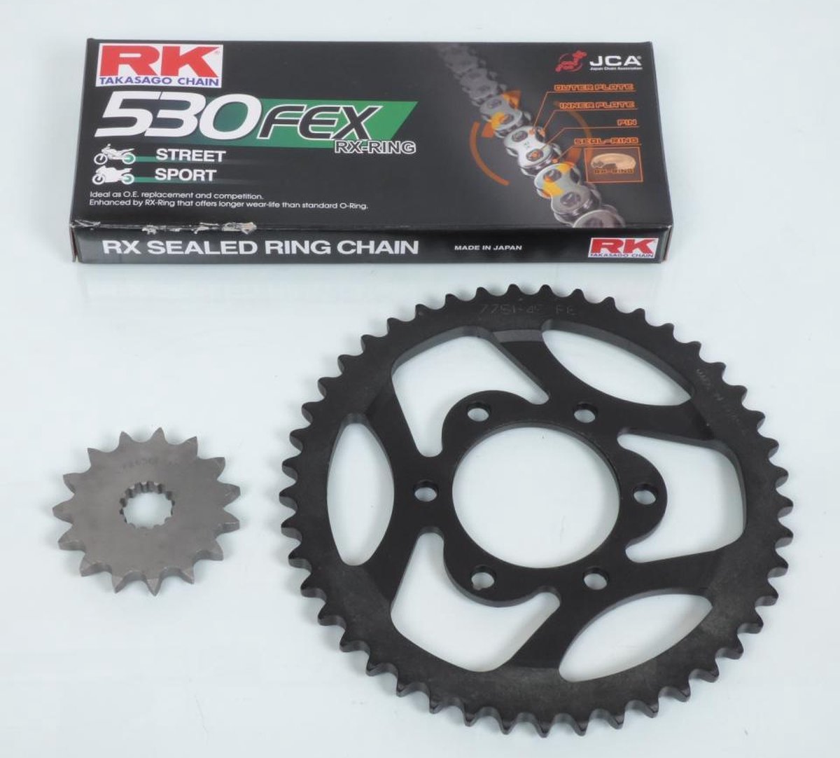 kettingset fe 15x45 steek 530 voor suzuki 1200 bandit 2001 tot 2005 nieuw