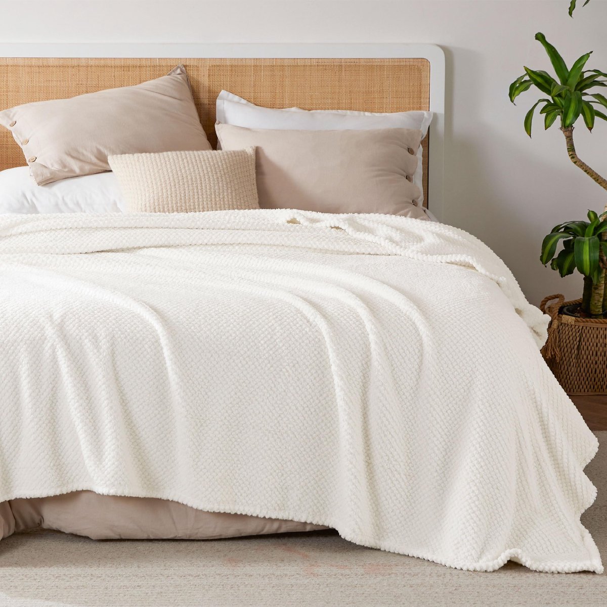 Goodivery ® Extra Grote Pluizige Fleece Deken voor Ultiem Comfort en Stijlvolle Warmte