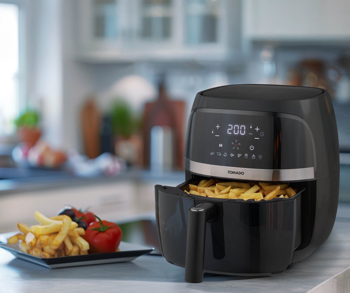Afbeelding 2 van Tomado TAF3202B - Airfryer - Heteluchtfriteuse - 3,2 liter inhoud - Digitaal display - 500 gr friet - PFAS vrij - Beste Koop - Aug & nov 2024