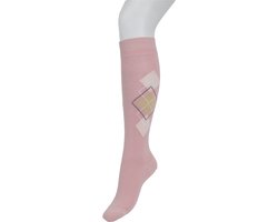 Bonnie Doon Dames Kniekous Katoen met Ruiten Argyle Rhombus Fun Kleur Zacht Roze Maat 36/42 Gladde Teennaad - Katoen - Stijlvol - Klassiek - Moderne Twist - Comfortabel - Kniekousen - Voorgewassen - Argyle - Ruiten - Silver Pink - BP241501.605