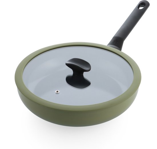 BK Enjoy Keramische Antiaanbak Hapjespan met deksel Ø 28cm – 3.4L – PFAS-vrij – Inductie Hapjespan – Ovenbestendig tot 160°C – Vaatwasserbestendig – Snelle opwarming – Koudgrepen - Olijfgroen