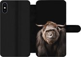 Bookcase Geschikt voor iPhone XS telefoonhoesje - Aap - Schotse hooglander - Zwart - Met vakjes - Wallet case met magneetsluiting